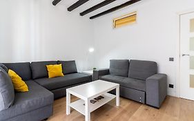 Acogedor apartamento cerca de la playa y el Teatro Romano